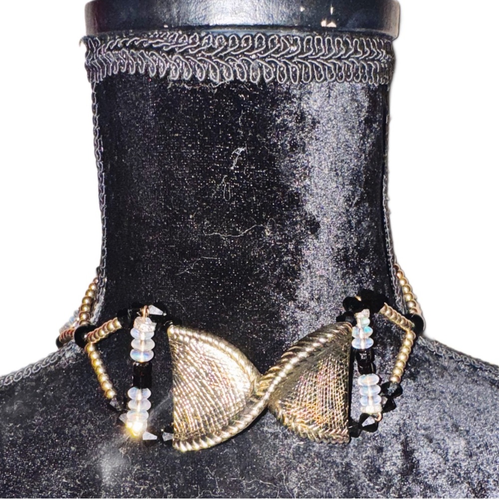The “I AM YOUR OUTFIT” Up-cycled Glass & Gold Choker